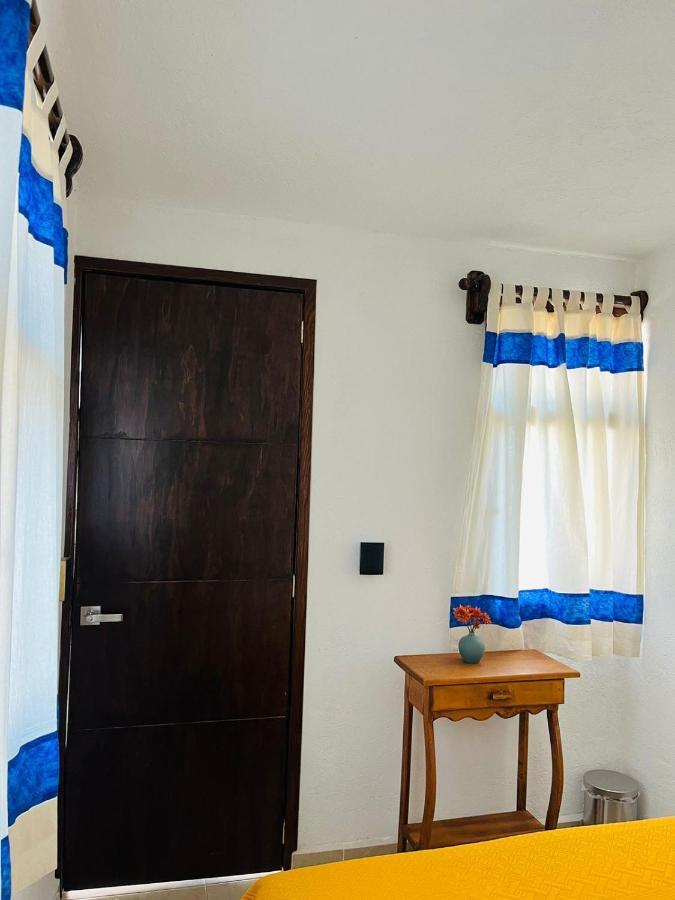 Hostel Gautamas Guest Rooms Tepoztlán Buitenkant foto